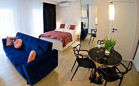 Cherub Apartment