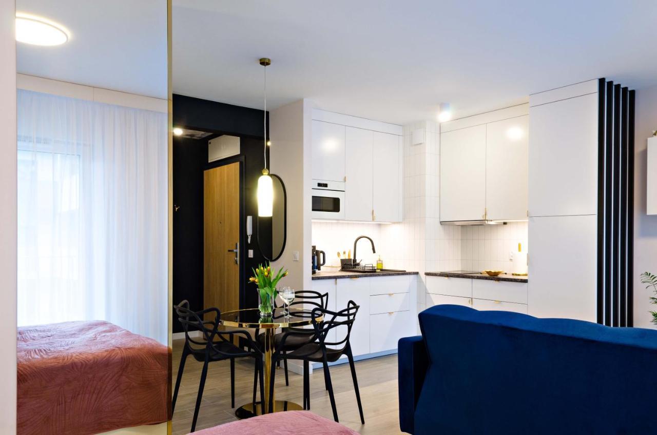 Cherub Apartment Вроцлав Екстер'єр фото